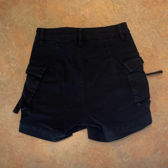 Black Cargo Pocket Shorts - Picture 2 of 6